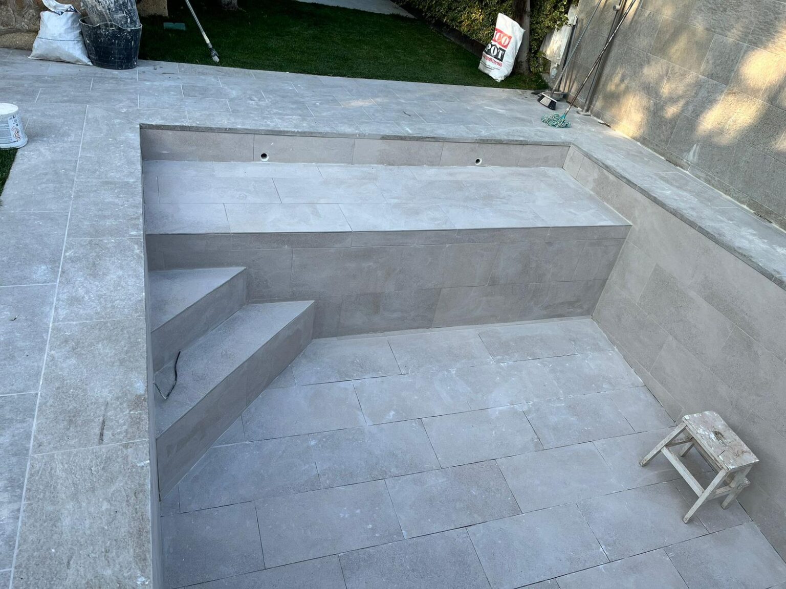 Presupuesto para construir piscinas personalizada en casas